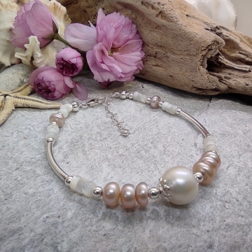 Náramek z perel, perleti a...