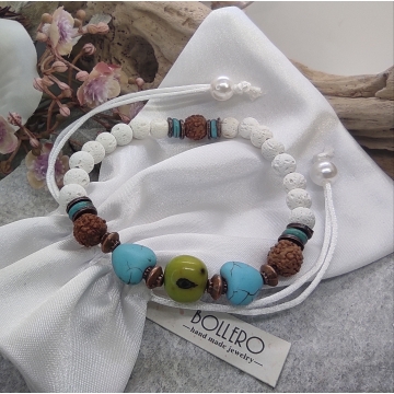 Náramek z bílé lávy a...