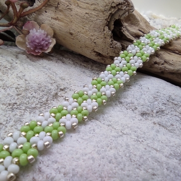 Náramek bílo-zeleno-zlatý