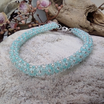 Náramek tyrkysový žíhaný