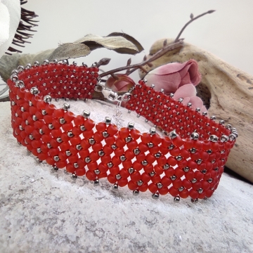 Náramek červeno - platinový