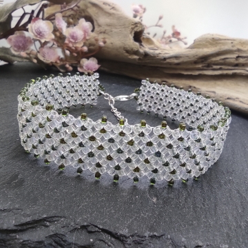 Náramek čirý duhový  s...